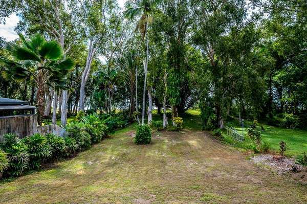 36 Evans Road, Bramston Beach - Thumbnail 4