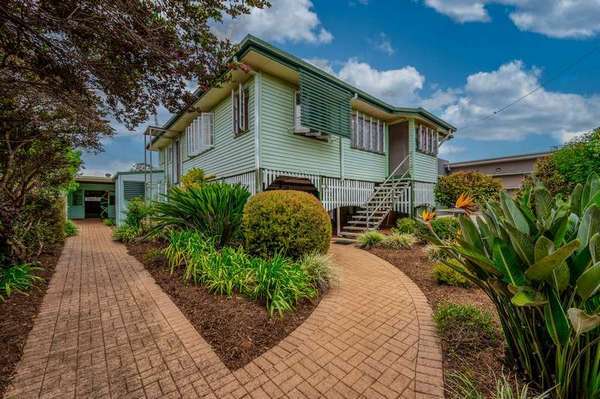 32 Mabel Street, Atherton - Image 1