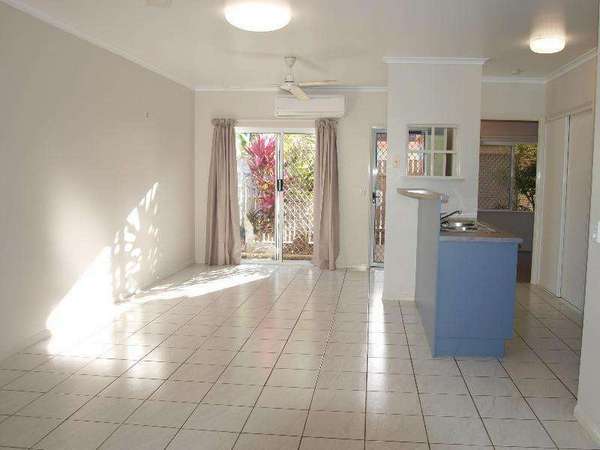 11/2-5 Marella Close, Manoora - Thumbnail 6