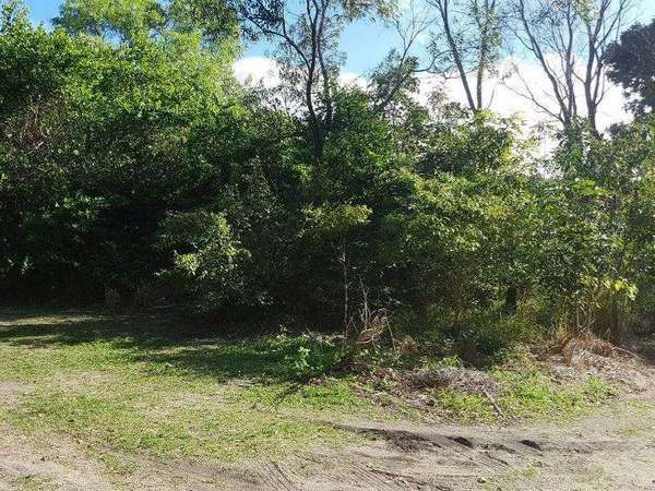 9 Bluewater Street, East Trinity - Thumbnail 5