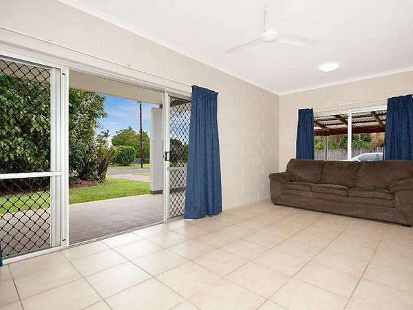 10 Klarwein Close, Gordonvale - Thumbnail 2