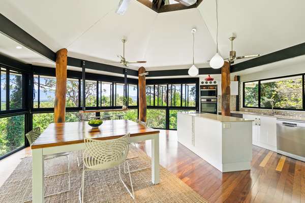 14 Pine Creek Yarrabah Road, East Trinity - Thumbnail 4