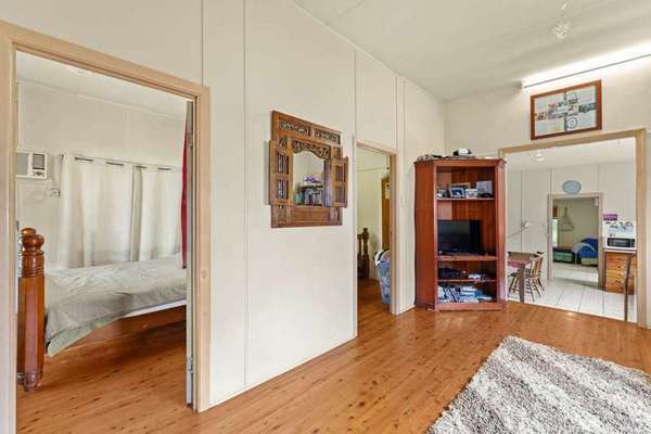 1 & 2/35 Whitman Street, Mirriwinni - Thumbnail 5