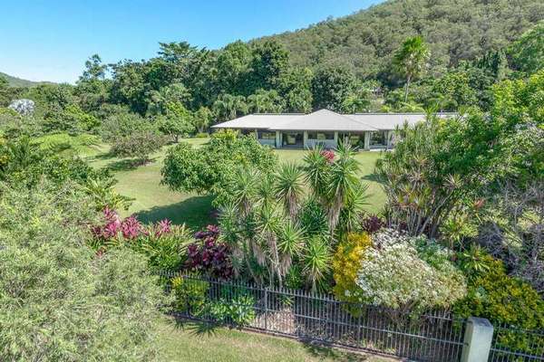 6 Pyramid Close, Gordonvale - Thumbnail 4