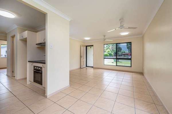 11 Nielsen Street, Aloomba - Thumbnail 5