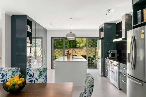 6-8 Nugget Close, Goldsborough - Thumbnail 5