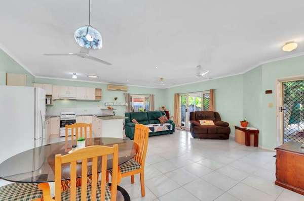 4 Briese Close, Edmonton - Thumbnail 2