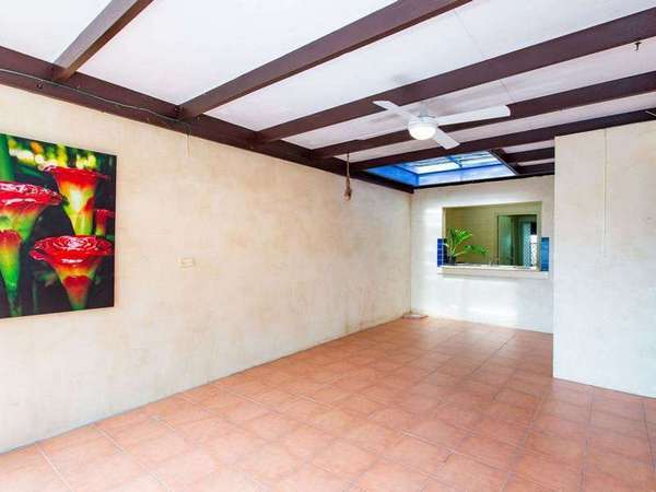 1/107 Oleander Street, Holloways Beach - Thumbnail 6
