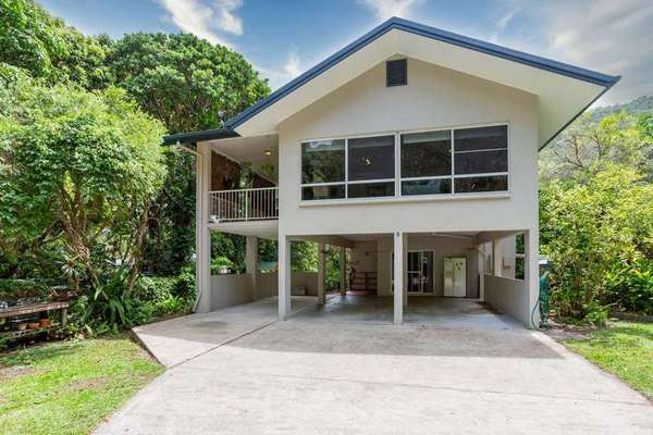 5 McCrae  Street, East Trinity - Thumbnail 2