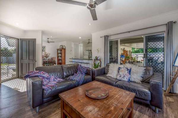 1 Dall'alba Close, Gordonvale - Thumbnail 2