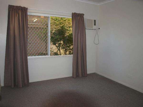 11/2-5 Marella Close, Manoora - Thumbnail 8