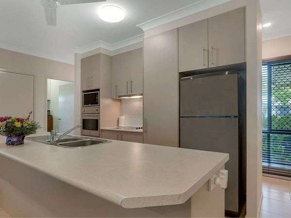 4 Hillman Place, Bentley Park - Thumbnail 4