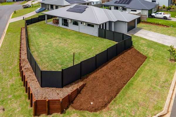 8 Maggie Close, Gordonvale - Thumbnail 2