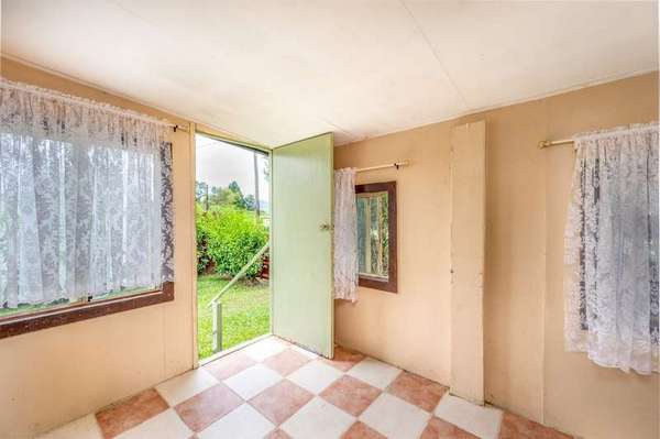 1 Nielsen Street, Aloomba - Thumbnail 6