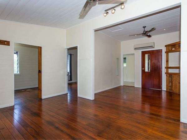 38 Queen Street, Edmonton - Thumbnail 7