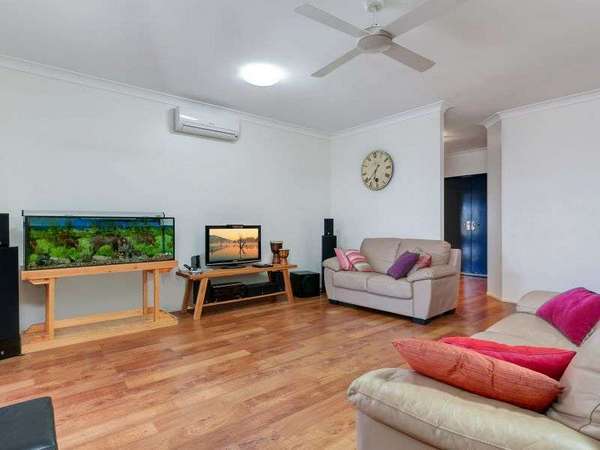 2 Whela Close, Bentley Park - Thumbnail 7