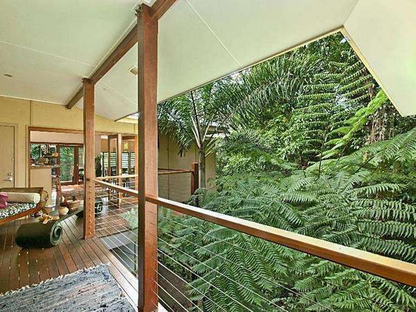 10 Rainforest Road, Edmonton - Thumbnail 3