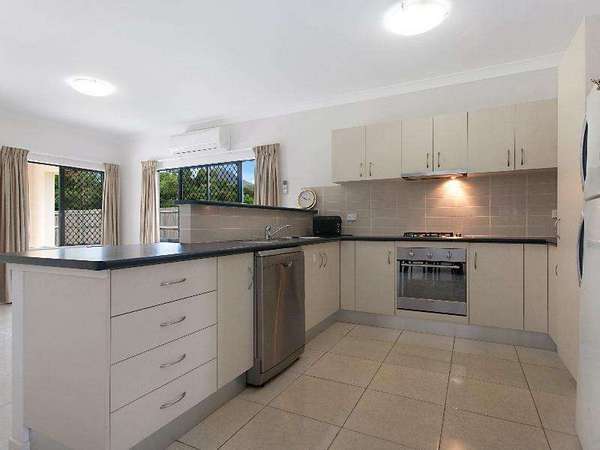 16 Charlton Street, Gordonvale - Thumbnail 4