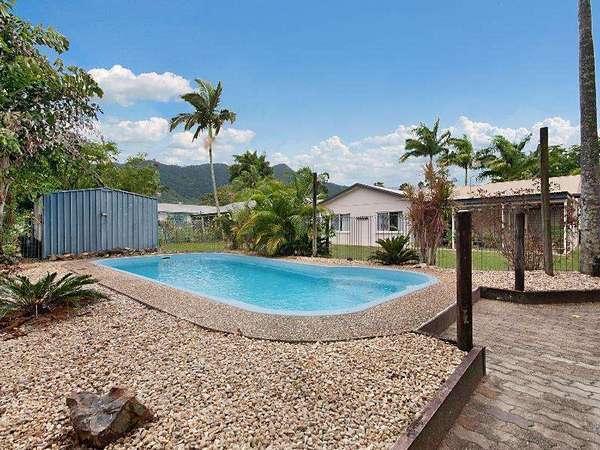14 Trafalgar Road, Mount Sheridan - Thumbnail 2