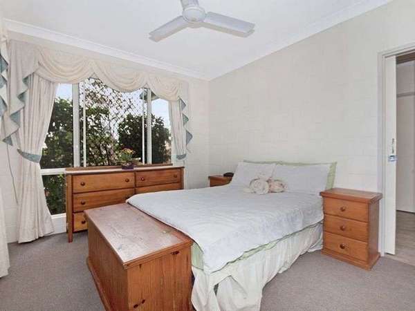 124 Timberlea Drive, Bentley Park - Thumbnail 6