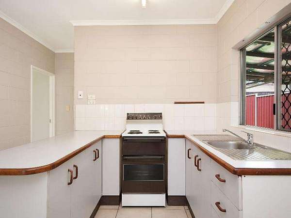10 Klarwein Close, Gordonvale - Thumbnail 4