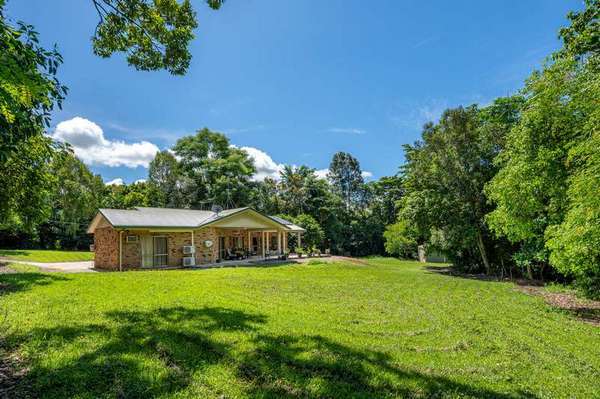 2-8 Drexl Close, Gordonvale - Thumbnail 2