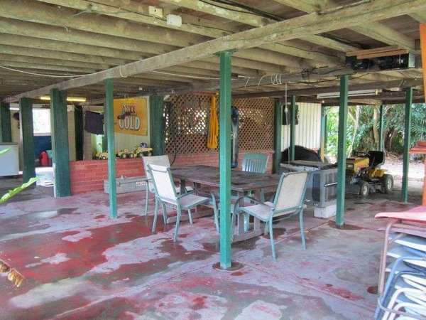 1-3 McMahon Drive, Fishery Falls - Thumbnail 5