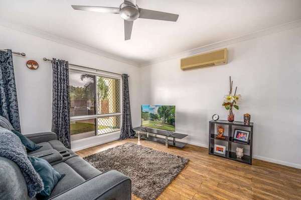 4 Isilwood Street, Edmonton - Thumbnail 6