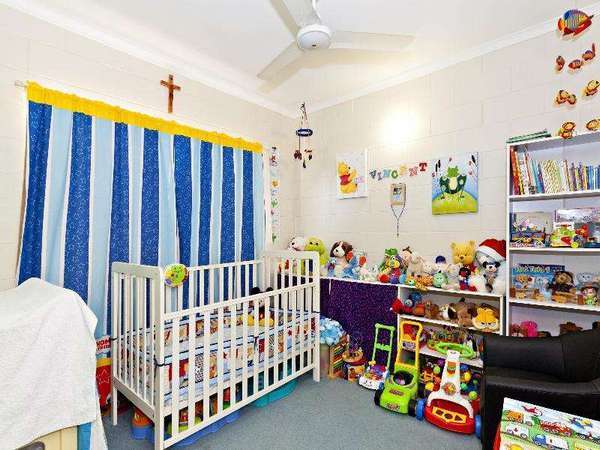 9 Harlequin Street, White Rock - Thumbnail 7
