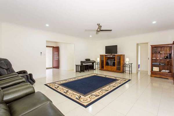 21-23 Goldrush Close, Goldsborough - Thumbnail 2