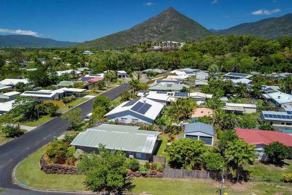 15 Dall'Alba Close, Gordonvale - Image 1