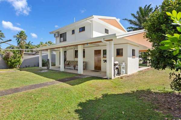 10 Paperbark Street, Bramston Beach - Thumbnail 4