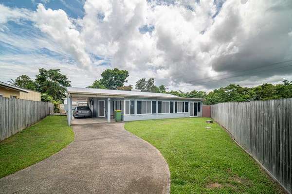 4 Radford Close, Gordonvale - Thumbnail 2