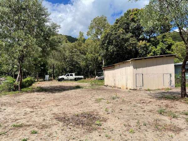 5 Bluewater Street, East Trinity - Thumbnail 8