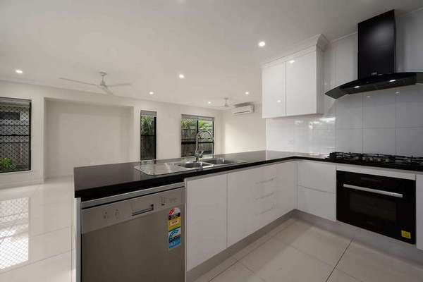 17 Byriel Street, Edmonton - Thumbnail 8
