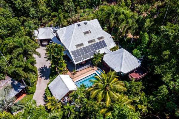1-3 Cleary Close, Gordonvale - Thumbnail 2