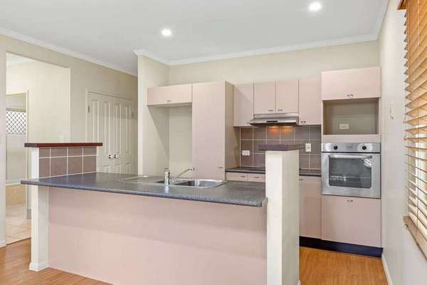11 Coolamon Terrace, Mount Sheridan - Thumbnail 5