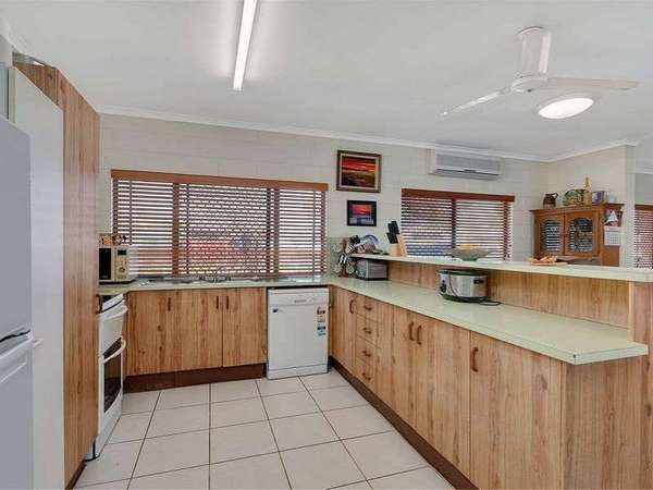12 Klarwein Close, Gordonvale - Thumbnail 2