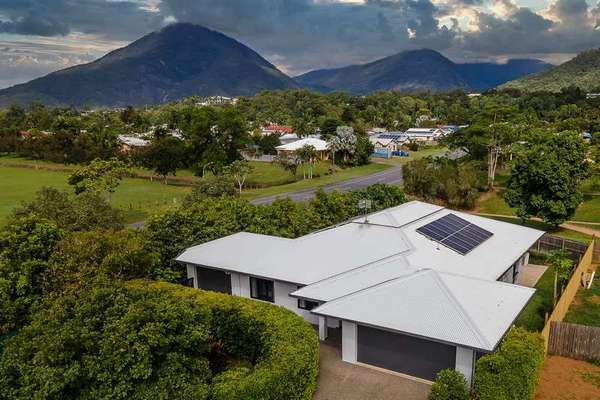34 McSweeney Crescent, Gordonvale - Thumbnail 7