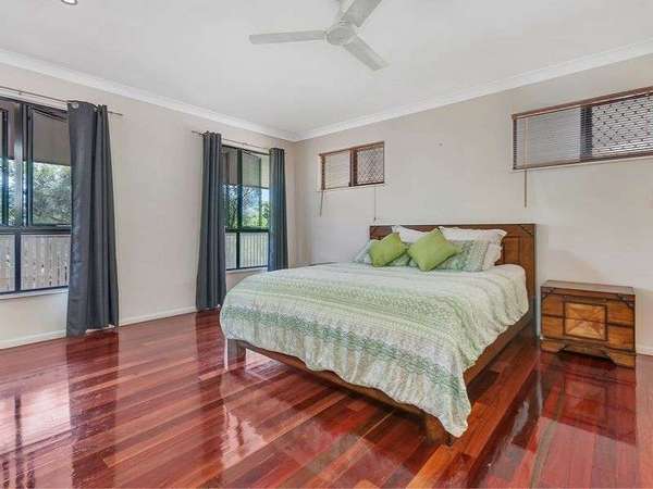 10-12 Stamp Street, Goldsborough - Thumbnail 3