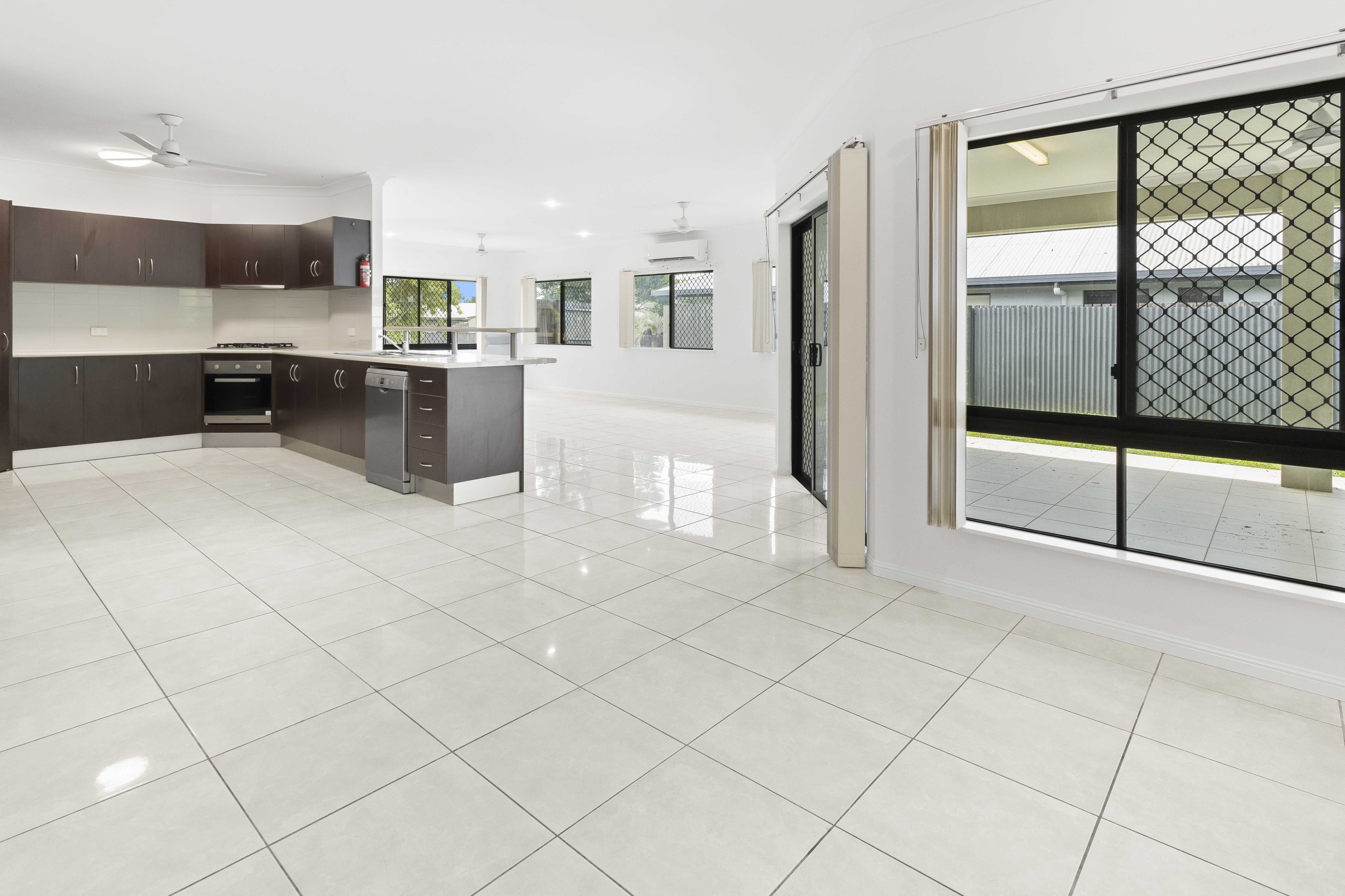 19 Savage Street, Edmonton - Thumbnail 5