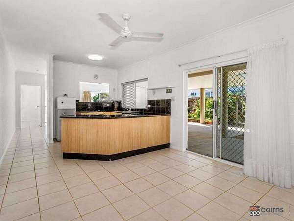 15 Dall'Alba Close, Gordonvale - Thumbnail 5