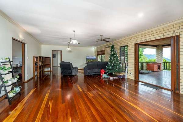 34-36 Golden Street, Goldsborough - Thumbnail 2