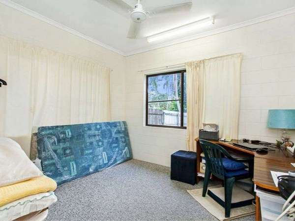 1 & 2/8 Haines Street, Gordonvale - Thumbnail 6