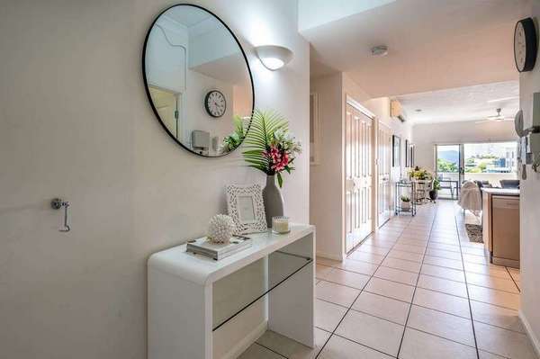 2/79 Spence Street, Cairns City - Thumbnail 5