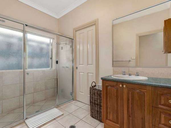 34 Alpinia Terrace, Mount Sheridan - Thumbnail 5