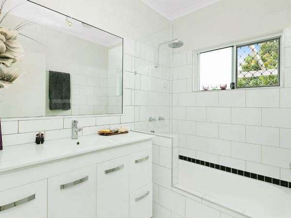 13 Lucas Street, Gordonvale - Thumbnail 7