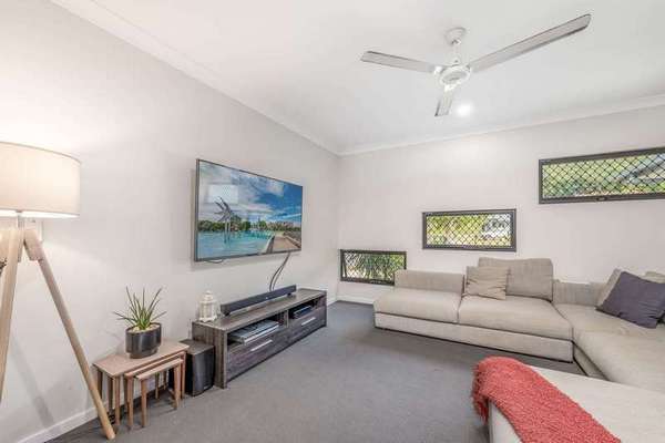 2 Tuni Close, Edmonton - Thumbnail 3