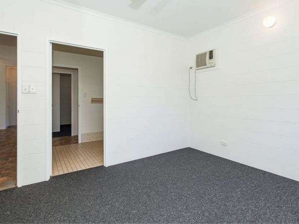 6 Meillion Court, White Rock - Thumbnail 8