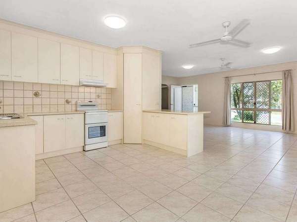 1 Turner Close,, Gordonvale - Thumbnail 4
